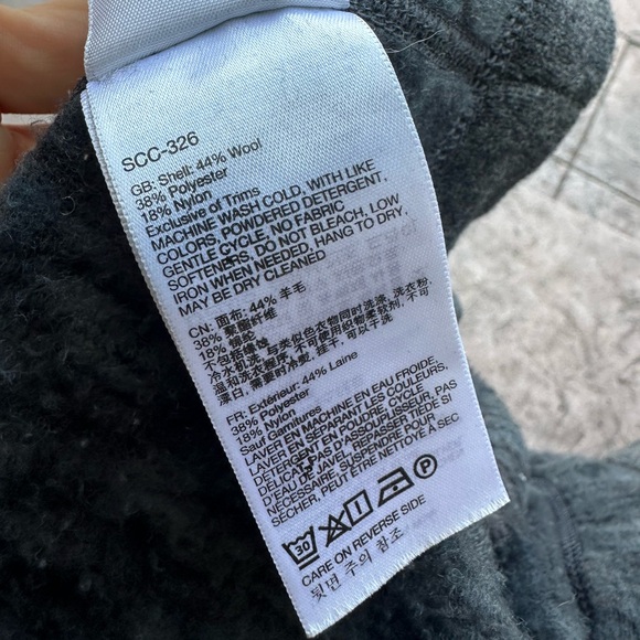 NWOT Marmot Wool Jacket, Scandinavian Stitching, Warm, Size S - Picture 9 of 9